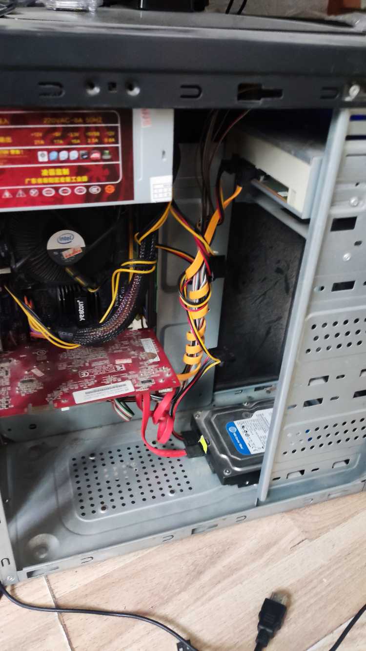 主机加显示器就是一台电脑吗 watermark,image_cGljLzIwMTkwNzI2L29zc18xNTY0MTA3MTE3ODcxXzI4MV8zXzc4NC5wbmc=,t_50,g_se,x_20,y_20