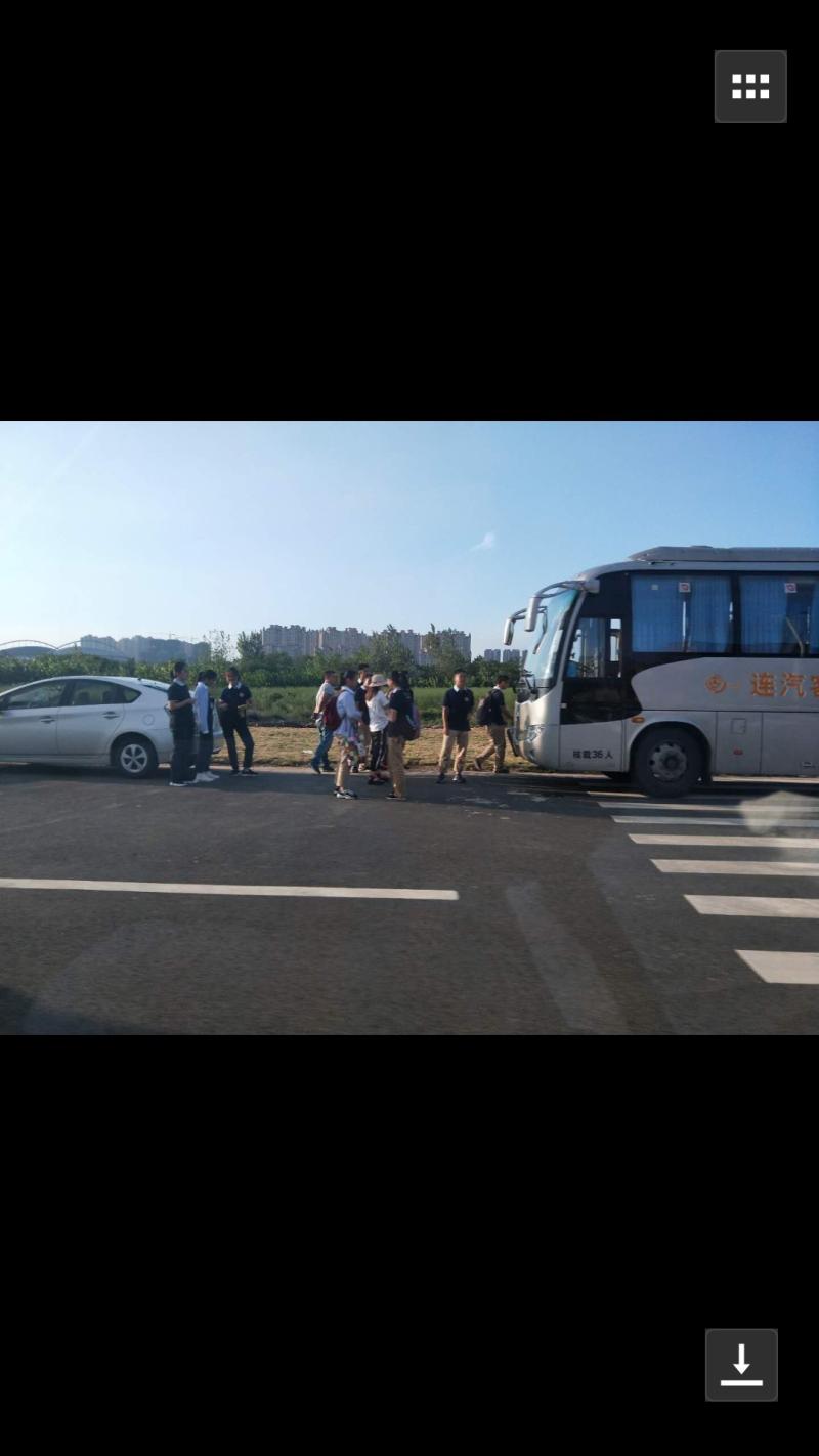 今年洪泽考上新淮高中的洪泽学生有50多人,有近30人要坐淮洪公交回家