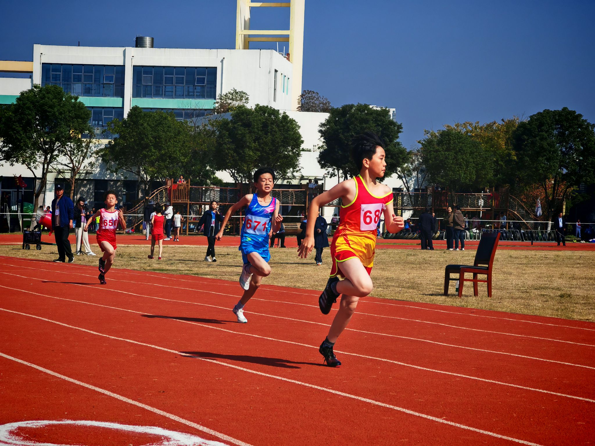 小学乡镇,小学城区男子400米比赛,开始啦!