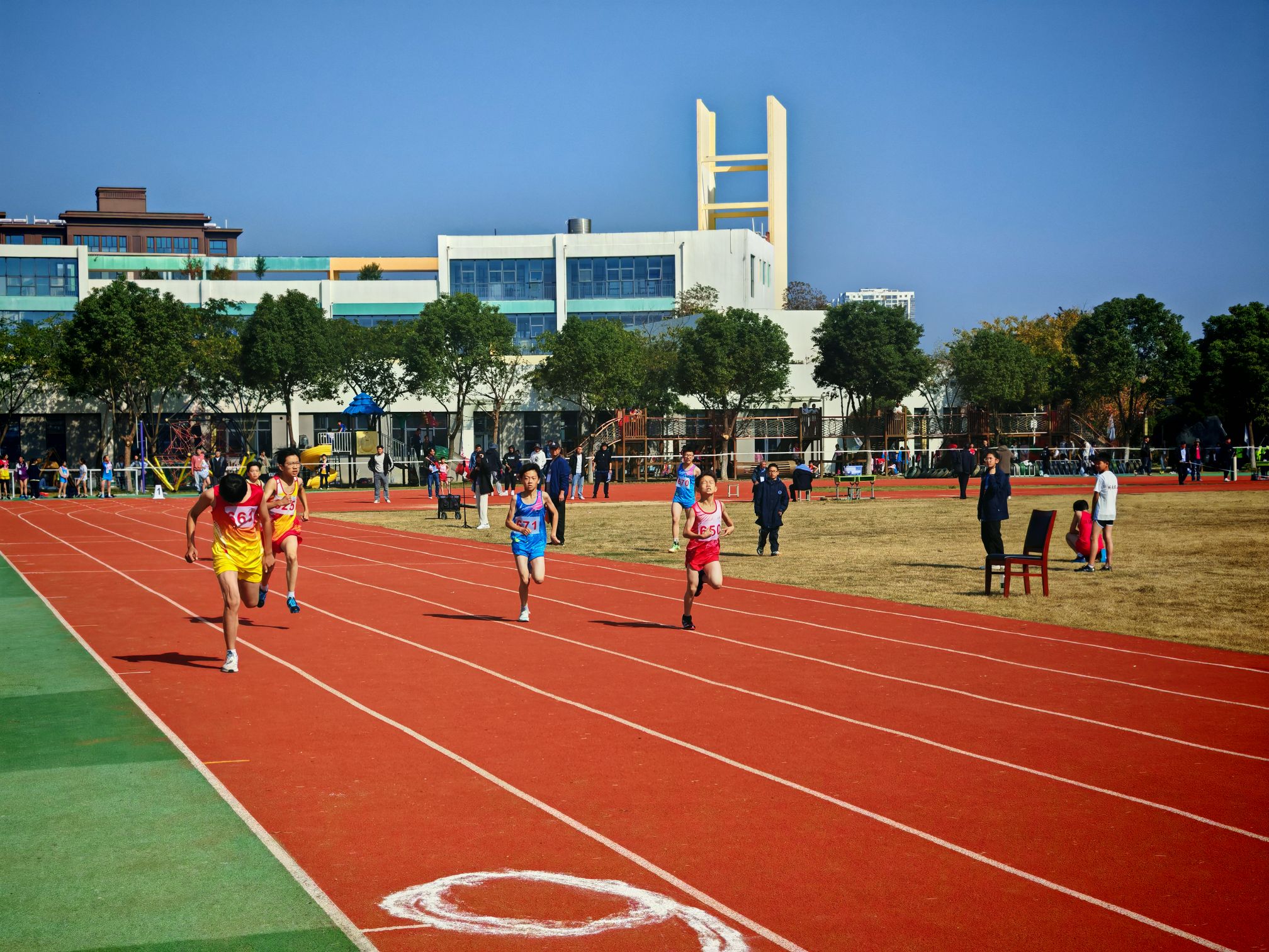 小学乡镇,小学城区男子400米比赛,开始啦!